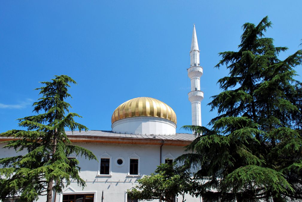 Ortajame (Mosque)